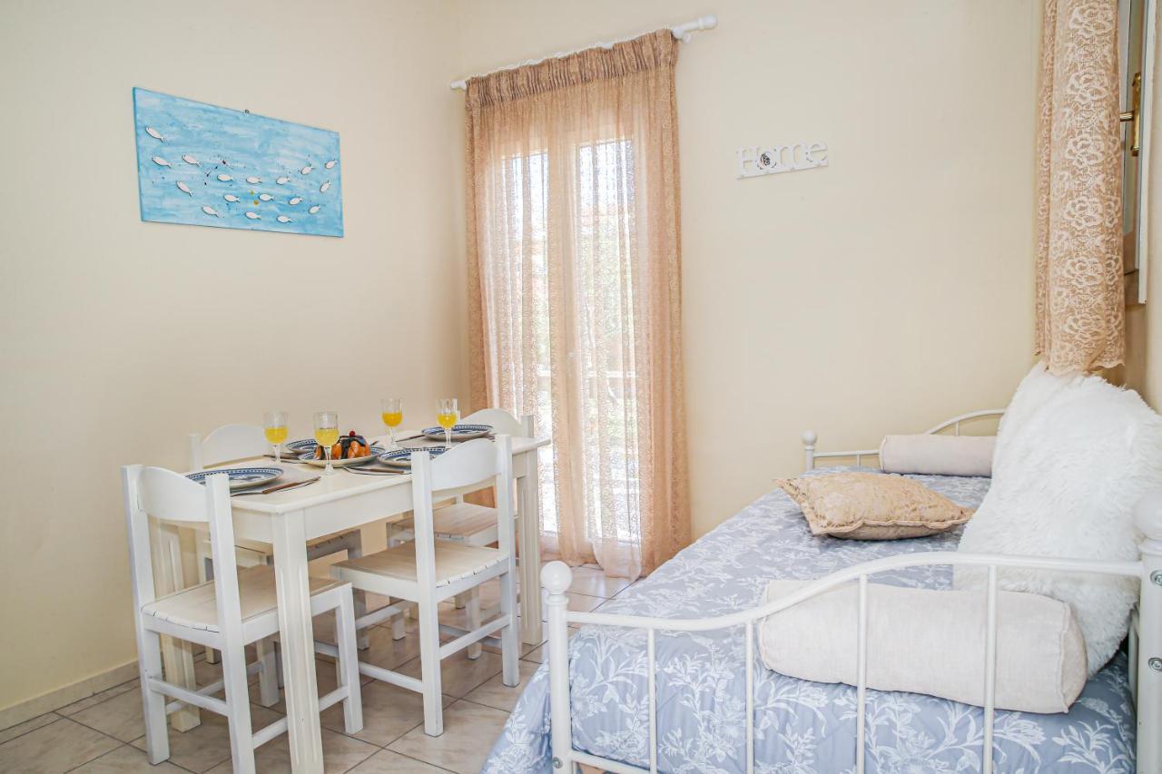 Navigator Villas - Houses Akharavi Extérieur photo