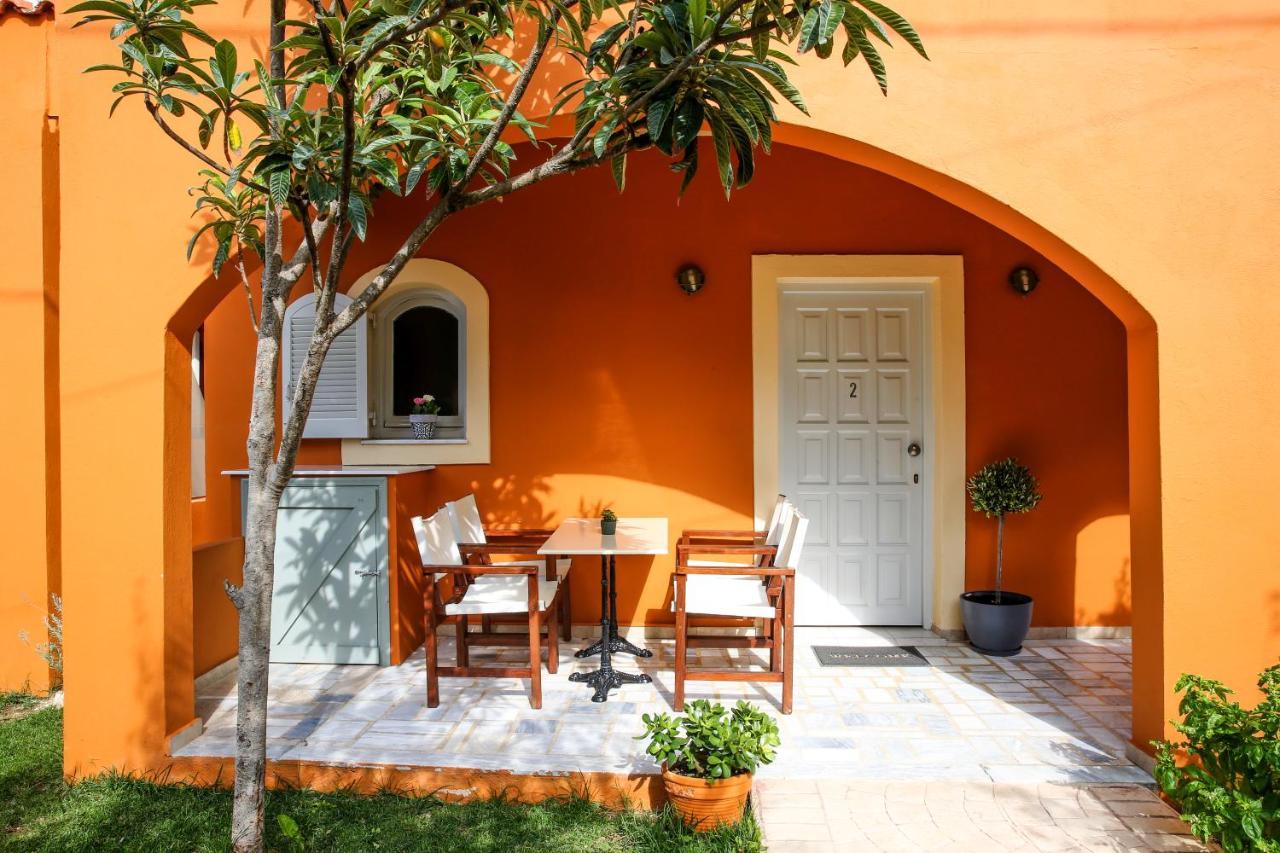 Navigator Villas - Houses Akharavi Extérieur photo