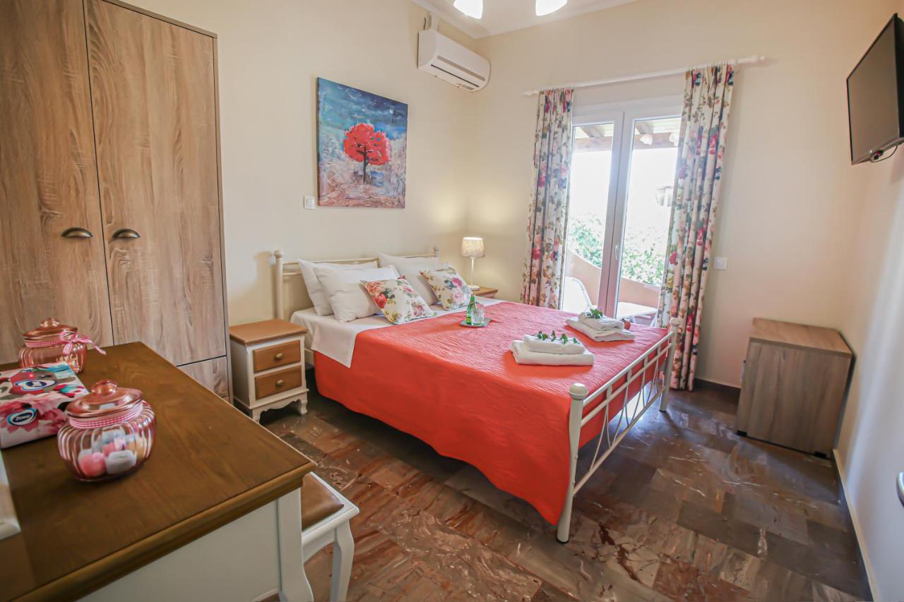 Navigator Villas - Houses Akharavi Extérieur photo